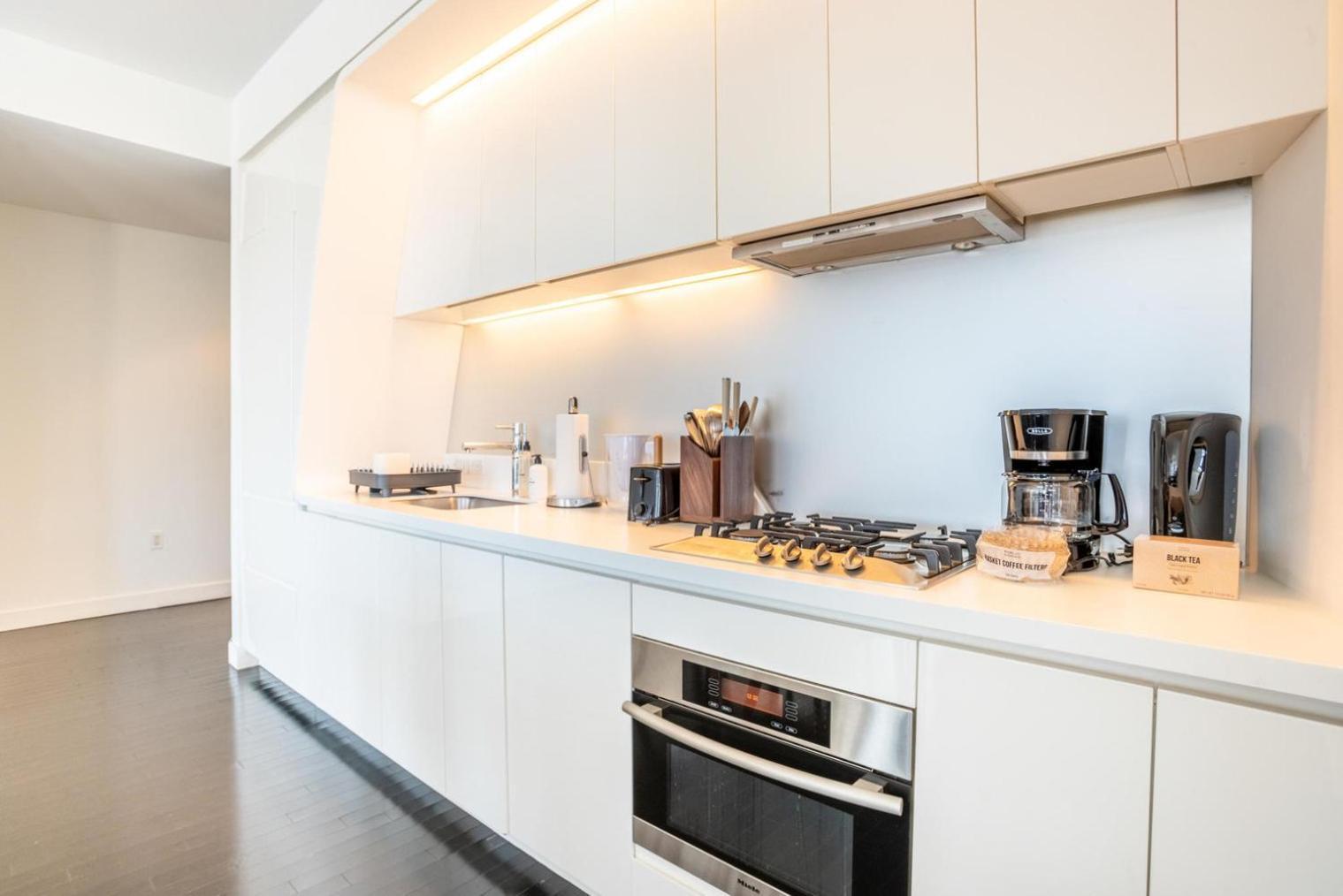 Tribeca 1br W Roof Deck Nr World Trade Center Nyc-1356 Appartamento *